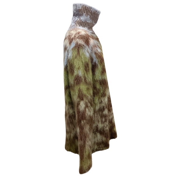 LOUIS VUITTON MEN'S GREEN / BLUE / BROWN 2019 MOHAIR KNIT TURTLENECK SWEATER - Picture 2 of 7